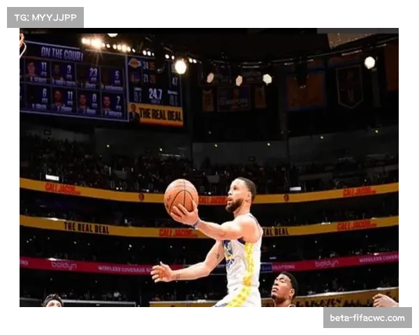 里夫斯连续30+表现创纪录 真实命中率超80%比肩库里 里夫斯连续30+表现创纪录 真实命中率超80%比肩库里